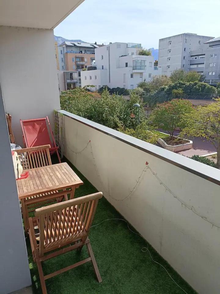 Privee 2 - Chez Vincent - Gare - Centre Homestay Annecy